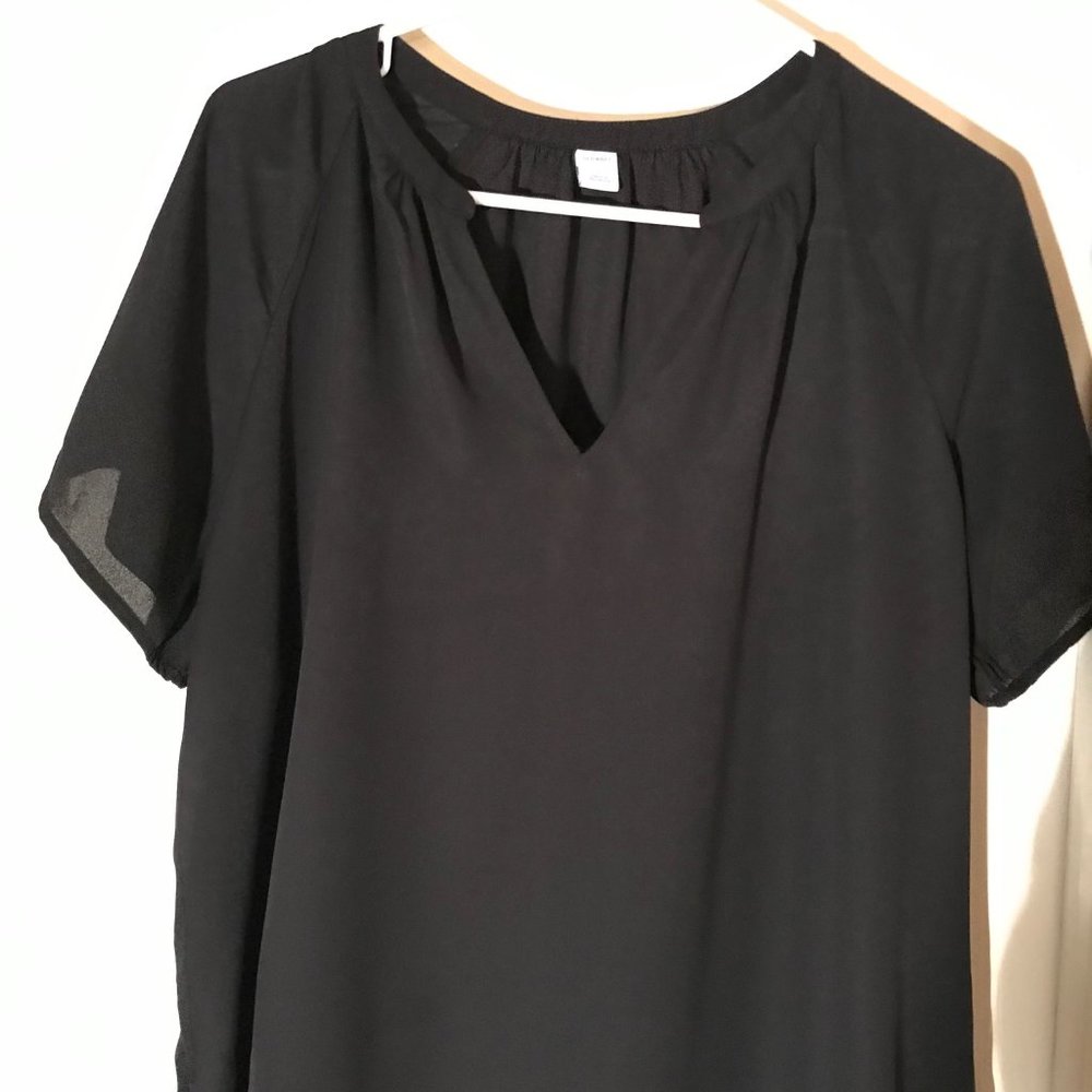 Black blouse, notch neck